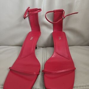 Zara Women's Vibrant Red Heeled Sandals
